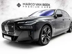 Zwart Gebruikt 2024 BMW M760e Sedan | € 114.850