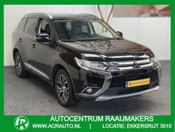 Zwart, metallic lak Gebruikt 2017 Mitsubishi Outlander Edition SUV | € 24.940 (Iets duurder)