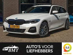 Wit Gebruikt 2022 BMW 330e M Sport Stationwagen | € 36.500 (Super prijs)