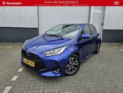 Blauw Gebruikt 2021 Toyota Yaris Hatchback | € 19.800 (Eerlijke prijs)