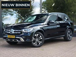 Zwart Gebruikt 2022 Mercedes GLC300e Business SUV | € 44.900 (Goede deal)