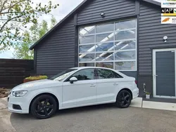 Wit Gebruikt 2020 Audi A3 Proline Sedan | € 17.900 (Eerlijke prijs)