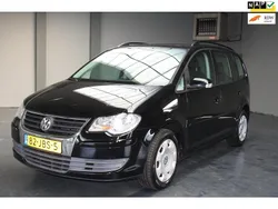 Zwart Gebruikt 2009 VW Touran Comfortline MPV | € 3.750 (Iets duurder)