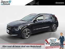 Zwart Gebruikt 2023 Kia Niro SUV | € 30.445 (Eerlijke prijs)