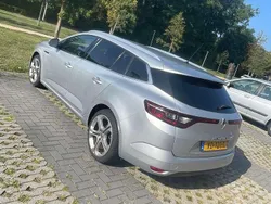 Zilver Gebruikt 2016 Renault Mégane GrandTour Zen Stationwagen | € 8.250 (Eerlijke prijs)