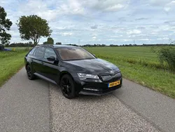 Zwart Gebruikt 2020 Skoda Superb SportLine Stationwagen | € 23.950 (Eerlijke prijs)