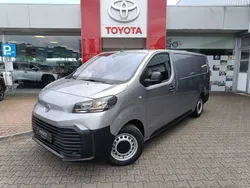 Zilver Nieuw 2024 Toyota Proace Van | € 41.300