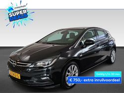 Zwart Gebruikt 2016 Opel Astra Innovation Hatchback | € 13.950 (Eerlijke prijs)