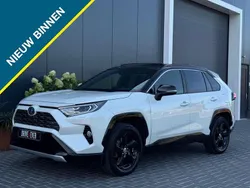 Wit Gebruikt 2020 Toyota RAV4 Hybrid SUV | € 32.995 (Eerlijke prijs)