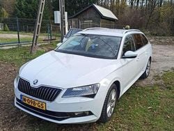 Gebruikt 2019 Skoda Superb Ambition Stationwagen | € 20.500 (Goede deal)