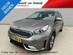 Grijs Gebruikt 2017 Kia Niro First Edition SUV | € 14.950 (Eerlijke prijs)