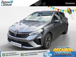 Gris schiste kqg Gebruikt 2024 Renault Clio V Techno Hatchback | € 22.935 (Eerlijke prijs)