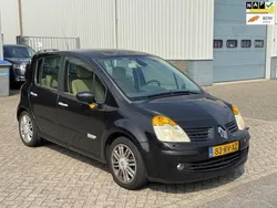 Zwart, metallic lak Gebruikt 2005 Renault Modus Initiale MPV | € 1.490 (Goede deal)
