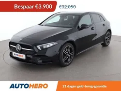 Zwart Gebruikt 2021 Mercedes A250 AMG line Hatchback | € 28.349 (Super prijs)