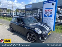 Zwart Gebruikt 2014 Mini Cooper Business Hatchback | € 12.395 (Eerlijke prijs)