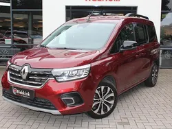 Rood Gebruikt 2023 Renault Kangoo Techno MPV | € 28.990 (Goede deal)
