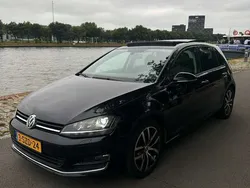 Zwart Gebruikt 2014 VW Golf VII Highline Stationwagen | € 12.500 (Iets duurder)
