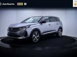 Grijs Gebruikt 2024 Peugeot 5008 GT-line MPV | € 33.750 (Eerlijke prijs)