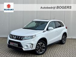 Wit Gebruikt 2024 Suzuki Vitara Style SUV | € 29.940 (Eerlijke prijs)