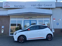 Wit Gebruikt 2019 Toyota Aygo X-cite Hatchback | € 11.745 (Eerlijke prijs)