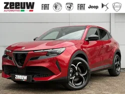 Rood Nieuw 2025 Alfa Romeo Junior Edizione Speciale SUV | € 39.540 (Eerlijke prijs)