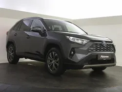 Grijs Gebruikt 2023 Toyota RAV4 Edition SUV | € 39.899 (Goede deal)