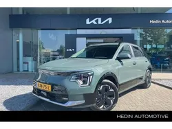 City scape green Gebruikt 2025 Kia e-Niro SUV | € 45.890 (Duur)