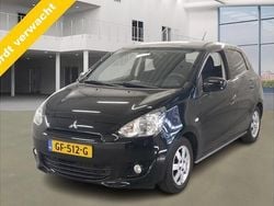 Zwart Gebruikt 2015 Mitsubishi Space Star Hatchback | € 9.899 (Iets duurder)