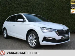 Wit Gebruikt 2023 Skoda Scala Business Line Hatchback | € 18.950 (Goede deal)