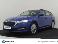Blauw Gebruikt 2023 Skoda Octavia Business Line Stationwagen | € 29.400 (Goede deal)