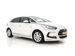 Wit metallic Gebruikt 2013 Citroën DS5 Business Class Hatchback | € 9.645