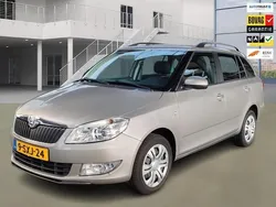 Beige Gebruikt 2014 Skoda Fabia Stationwagen | € 10.950 (Eerlijke prijs)