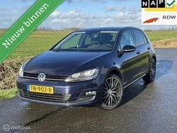 Blauw Gebruikt 2015 VW Golf VII LOUNGE Hatchback | € 11.299 (Goede deal)