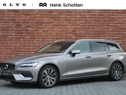Grijs Gebruikt 2019 Volvo V60 Inscription Stationwagen | € 31.950 (Duur)
