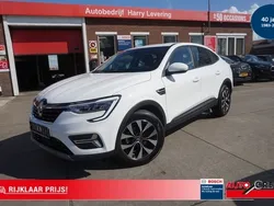 Wit Gebruikt 2022 Renault Arkana Intens SUV | € 23.950 (Goede deal)
