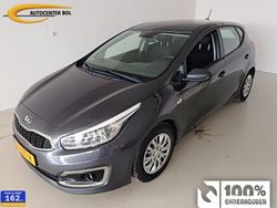 Grijs Gebruikt 2016 Kia Ceed Hatchback | € 10.230 (Eerlijke prijs)