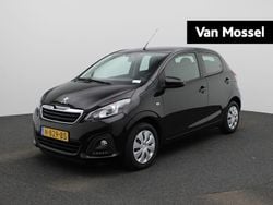 Zwart Gebruikt 2021 Peugeot 108 Active Hatchback | € 10.400 (Iets duurder)