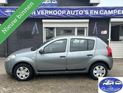 Blauw Gebruikt 2008 Dacia Sandero Ambiance Hatchback | € 1.999 (Iets duurder)