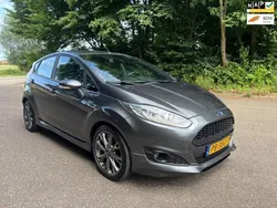 Grijs Gebruikt 2017 Ford Fiesta ST-Line Hatchback | € 6.950 (Eerlijke prijs)