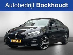 Zwart Gebruikt 2020 BMW 218 Sedan | € 21.900 (Goede deal)