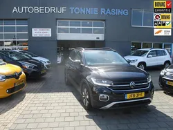 Zwart Gebruikt 2023 VW T-Cross R-line SUV | € 22.740 (Goede deal)