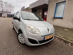 Grijs Gebruikt 2008 Renault Twingo Authentique Hatchback | € 2.650 (Eerlijke prijs)