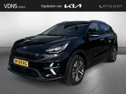 Zwart, metallic lak Gebruikt 2020 Kia e-Niro SUV | € 24.950 (Iets duurder)