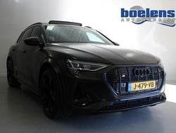 Grijs Gebruikt 2020 Audi e-tron Design SUV | € 39.843