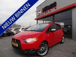 Rood Gebruikt 2012 Mitsubishi Colt Hatchback | € 11.999