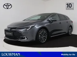 Grijs Gebruikt 2025 Toyota Corolla Hybrid Stationwagen | € 36.945 (Iets duurder)