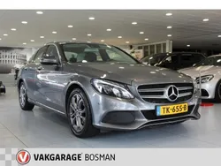 Grijs, metallic lak Gebruikt 2017 Mercedes C180 AMG Sedan | € 23.500 (Eerlijke prijs)
