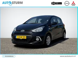 Zwart Gebruikt 2015 Hyundai i10 Comfort Hatchback | € 8.249 (Eerlijke prijs)
