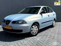Blauw, metallic lak Gebruikt 2005 Seat Cordoba Stella Sedan | € 1.240 (Eerlijke prijs)