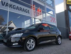 Zwart Gebruikt 2021 Skoda Fabia Ambition Hatchback | € 17.850 (Goede deal)